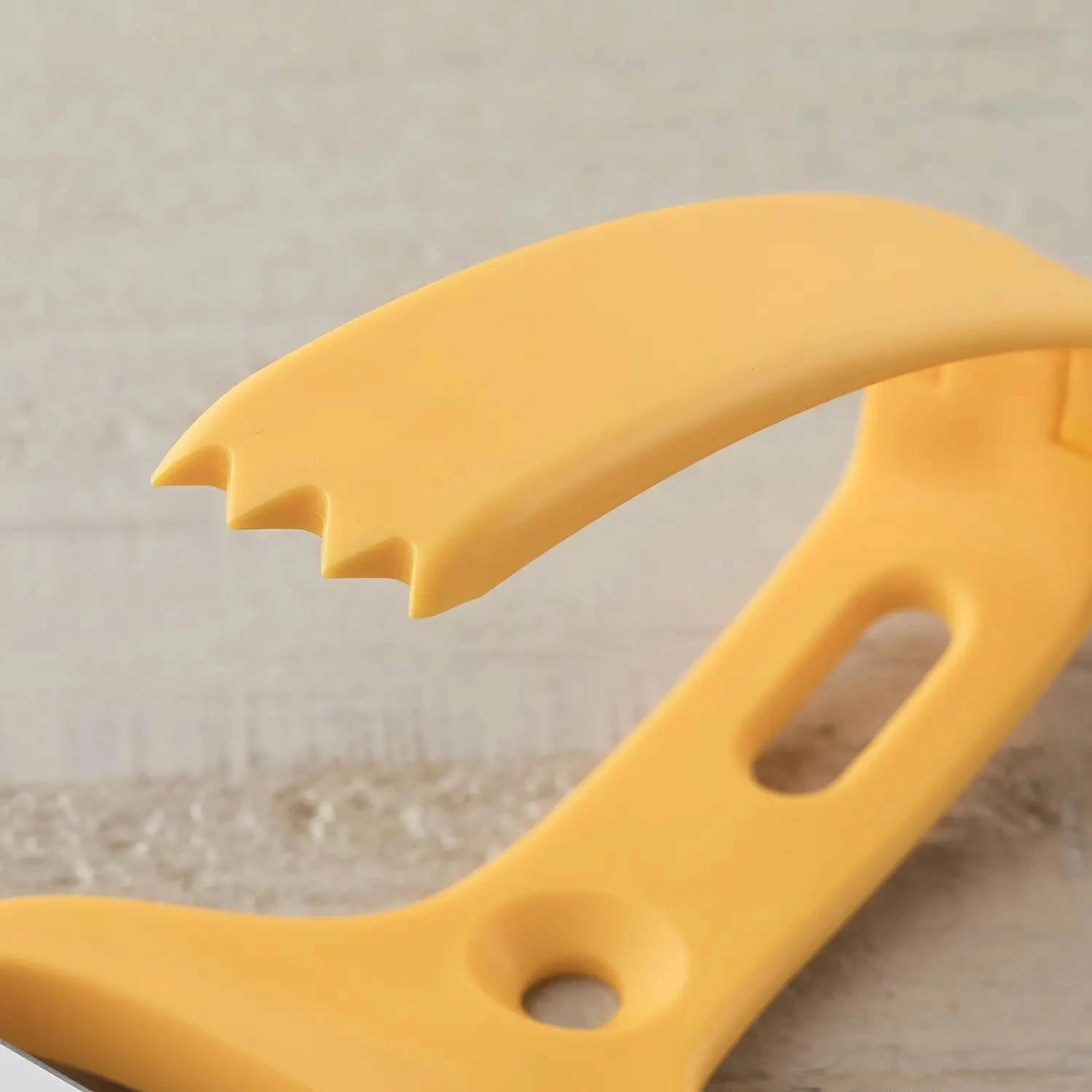 Kai Stainless Steel Peeler For Pumpkin 6 Kai Stainless Steel Peeler For Pumpkin - Image 4