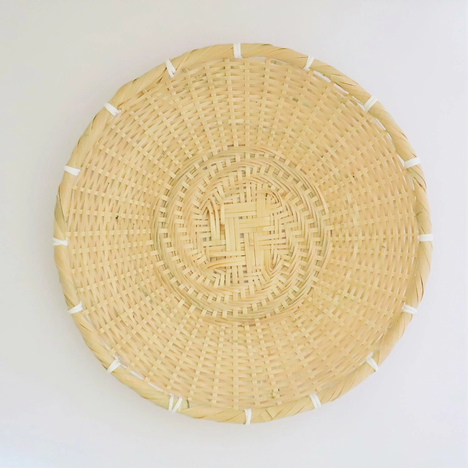 Manyo Soba Bamboo Colander 4 Manyo Soba Bamboo Colander - Image 2