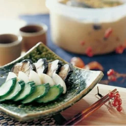 RISU Polypropylene Nukazuke Pickle Storage Container 7 RISU Polypropylene Nukazuke Pickle Storage Container -GLOBALKITCHEN JAPAN Sales RISUPolypropyleneNukazukePickleContainer086215 3