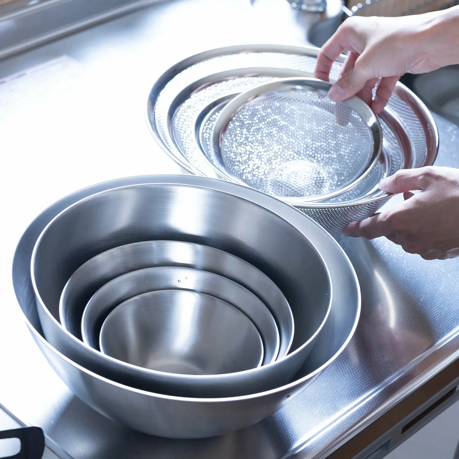 Sori Yanagi Stainless Steel Mixing Bowl 16 Sori Yanagi Stainless Steel Mixing Bowl - Image 14