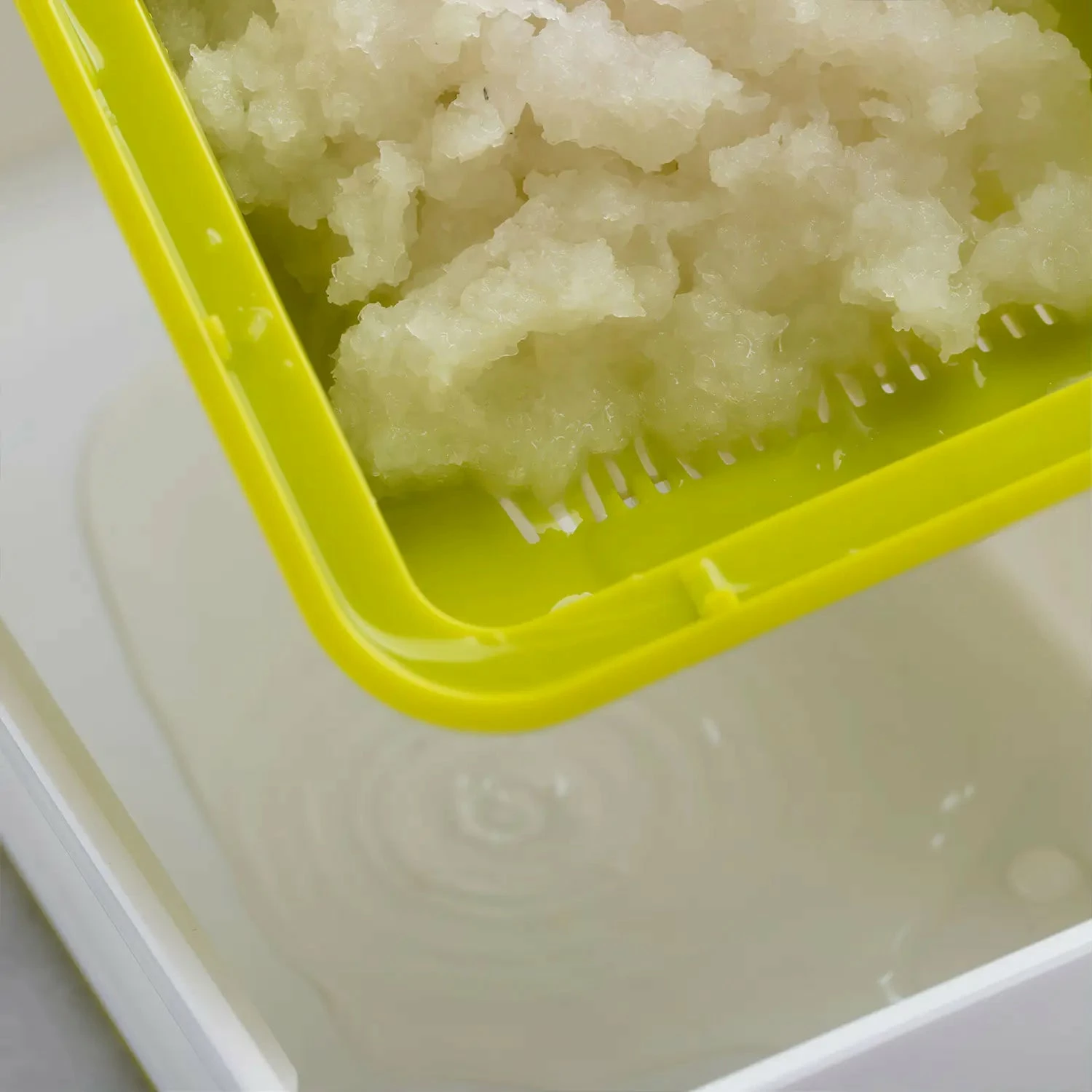 SUNCRAFT Stainless Steel Grater With Container 8 SUNCRAFT Stainless Steel Grater With Container - Image 6