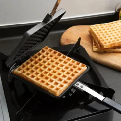 Tamaki Die-Cast Aluminum Waffle Iron -GLOBALKITCHEN JAPAN Sales TamakiDie CastAluminumWaffleIron 1 1