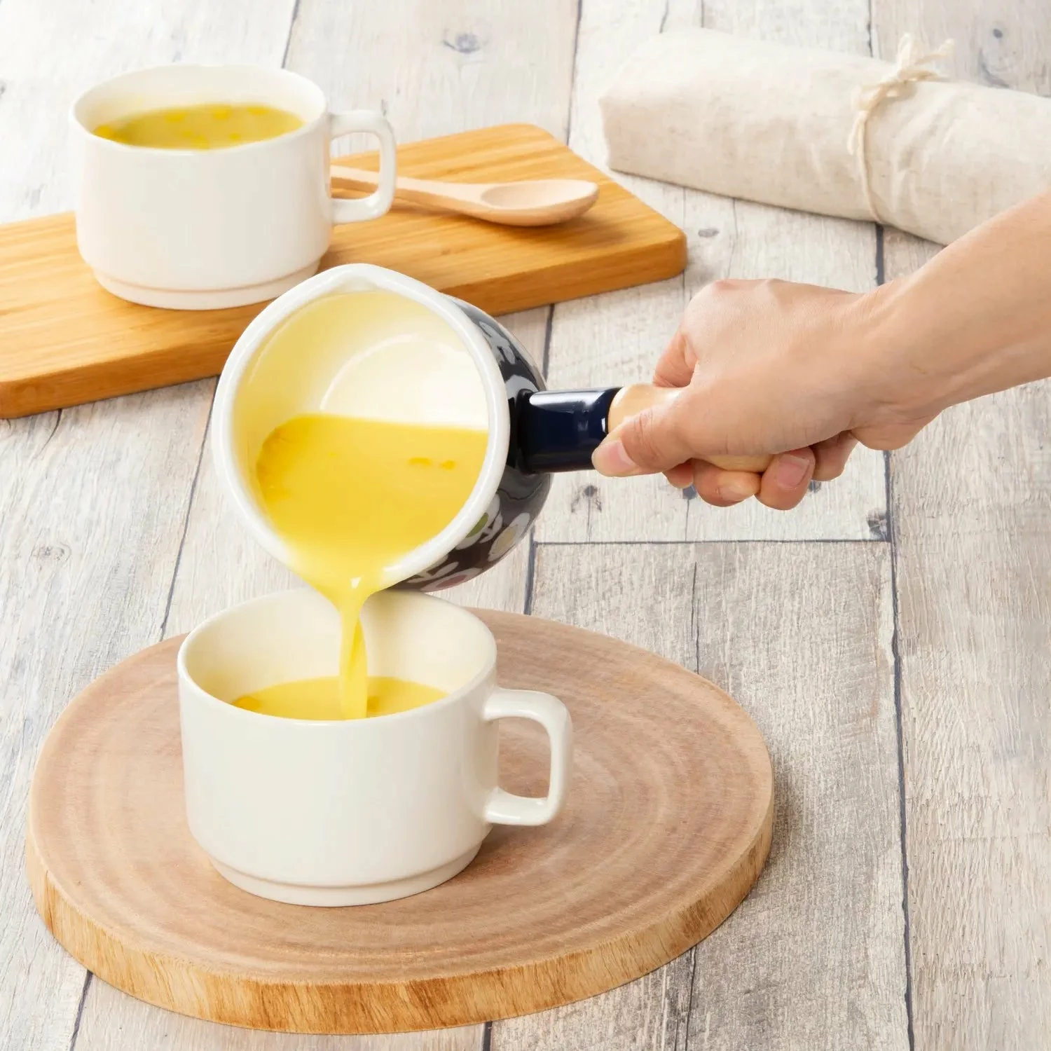 Yutaka Horo Plune Enameled Petit Milk Pan Candy Flower 8 Yutaka Horo Plune Enameled Petit Milk Pan Candy Flower - Image 6