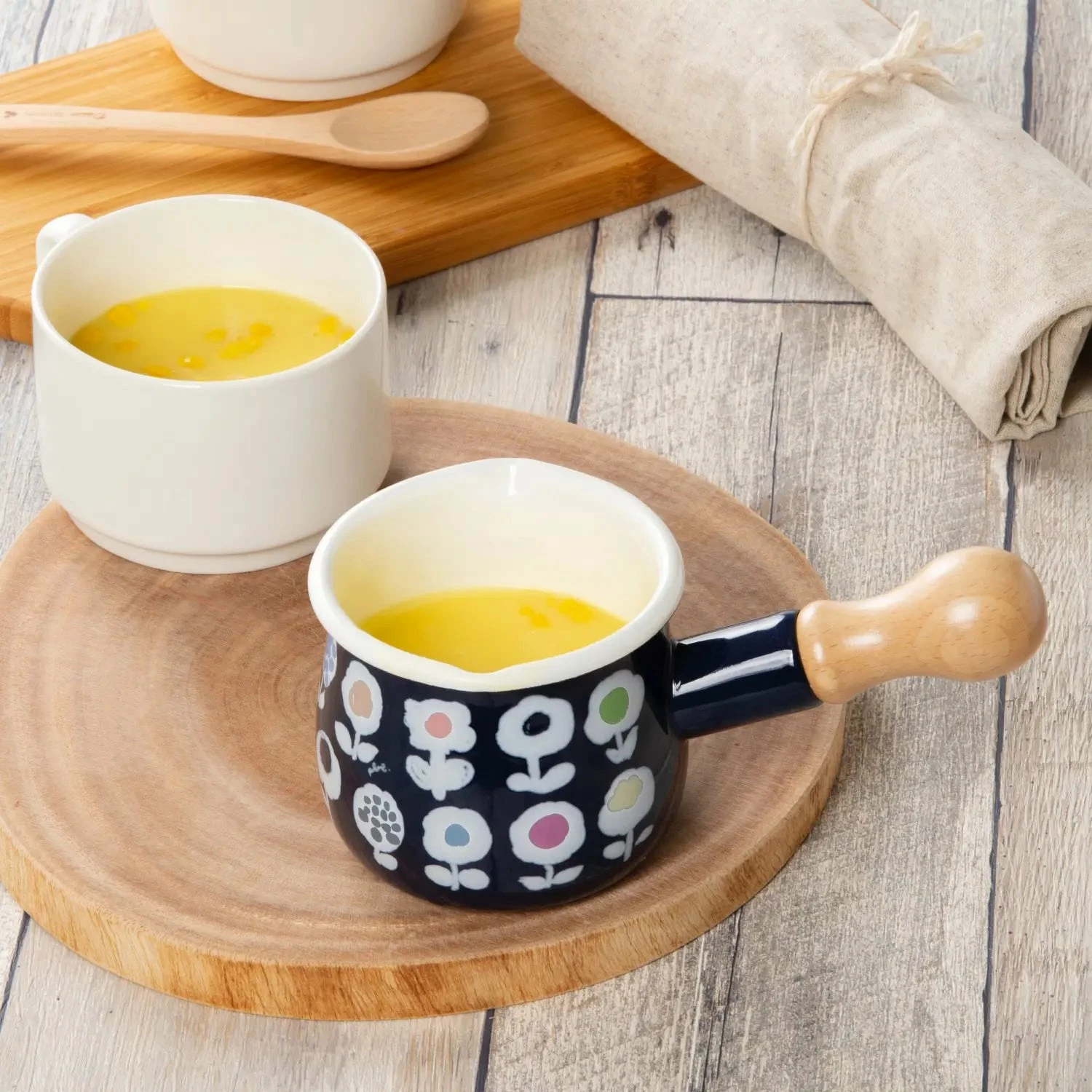 Yutaka Horo Plune Enameled Petit Milk Pan Candy Flower 10 Yutaka Horo Plune Enameled Petit Milk Pan Candy Flower - Image 8