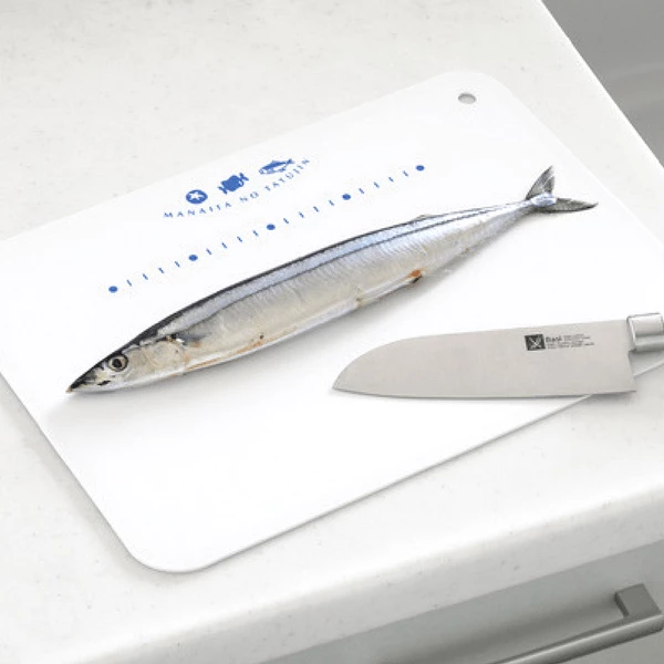 Kawasaki Elastomer Anti-Slip Embossed Flexible Reversible Cutting Board 4 Kawasaki Elastomer Anti-Slip Embossed Flexible Reversible Cutting Board - Image 2